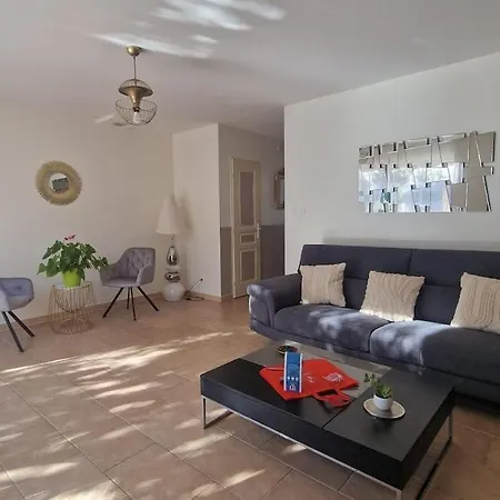 Le Buis Des Collines, Classee 3 Etoiles Atoutfrance, Magnifique Superbement Decoree Et Tres Bien Equipee, Ideale Pour 6 Pers, Terrasse Exterieure Avec Son Coin Spa, Clim, Parking Privatif Villa