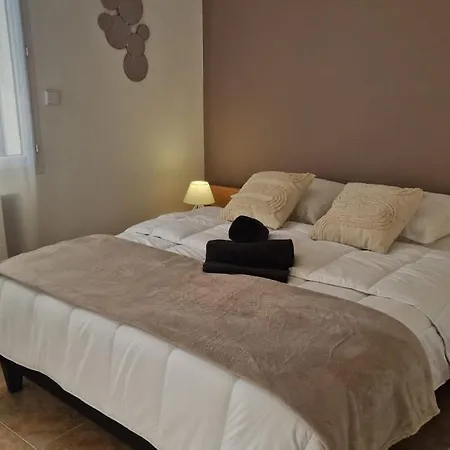 Le Buis Des Collines, Classee 3 Etoiles Atoutfrance, Magnifique Superbement Decoree Et Tres Bien Equipee, Ideale Pour 6 Pers, Terrasse Exterieure Avec Son Coin Spa, Clim, Parking Privatif