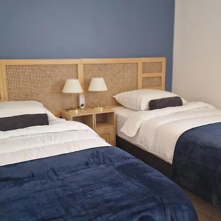 Le Buis Des Collines, Classee 3 Etoiles Atoutfrance, Magnifique Superbement Decoree Et Tres Bien Equipee, Ideale Pour 6 Pers, Terrasse Exterieure Avec Son Coin Spa, Clim, Parking Privatif Uchaud