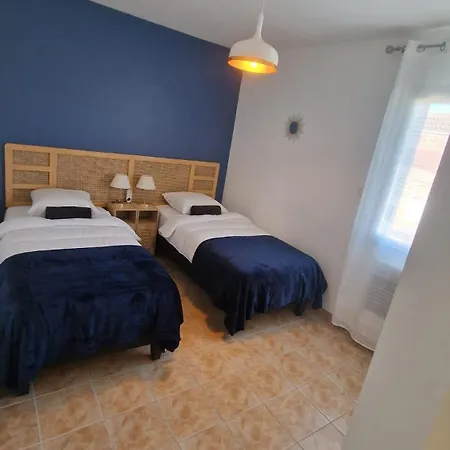 Le Buis Des Collines, Classee 3 Etoiles Atoutfrance, Magnifique Superbement Decoree Et Tres Bien Equipee, Ideale Pour 6 Pers, Terrasse Exterieure Avec Son Coin Spa, Clim, Parking Privatif