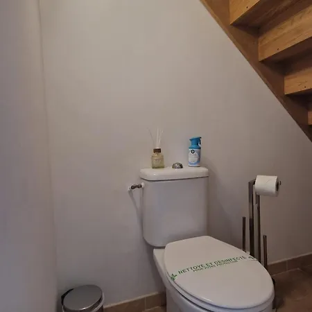 Villa Le Buis Des Collines, Classee 3 Etoiles Atoutfrance, Magnifique Superbement Decoree Et Tres Bien Equipee, Ideale Pour 6 Pers, Terrasse Exterieure Avec Son Coin Spa, Clim, Parking Privatif Uchaud