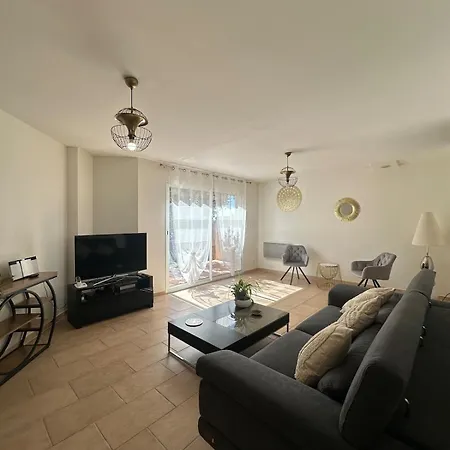 Le Buis Des Collines, Classee 3 Etoiles Atoutfrance, Magnifique Superbement Decoree Et Tres Bien Equipee, Ideale Pour 6 Pers, Terrasse Exterieure Avec Son Coin Spa, Clim, Parking Privatif فيلة