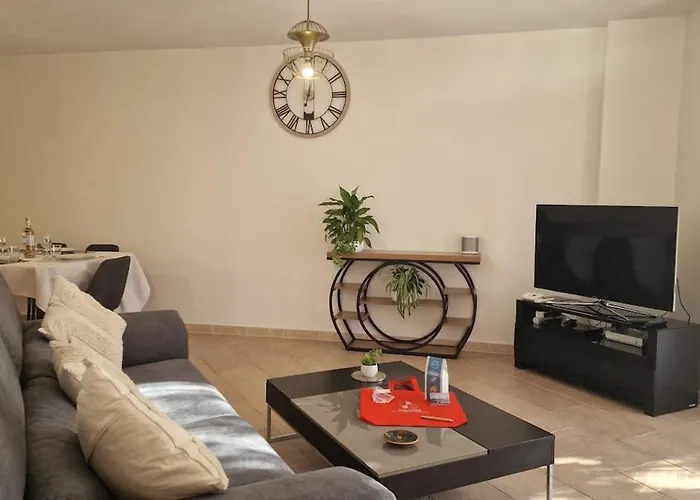 Villa Le Buis Des Collines, Classee 3 Etoiles Atoutfrance, Magnifique Superbement Decoree Et Tres Bien Equipee, Ideale Pour 6 Pers, Terrasse Exterieure Avec Son Coin Spa, Clim, Parking Privatif *