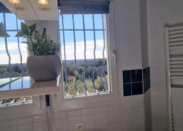 Le Buis Des Collines, Classee 3 Etoiles Atoutfrance, Magnifique Superbement Decoree Et Tres Bien Equipee, Ideale Pour 6 Pers, Terrasse Exterieure Avec Son Coin Spa, Clim, Parking Privatif *